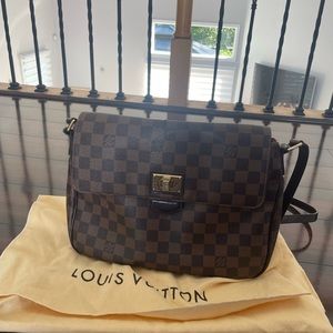 Louis Vuitton checkered monogram bag